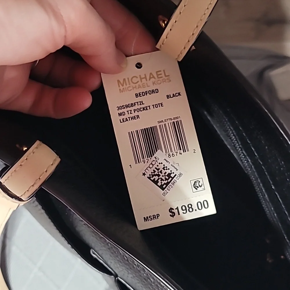 NWT Michael Kor Bedford Medium Black Peeble Tote Bag Cream Handles - Picture 8 of 13